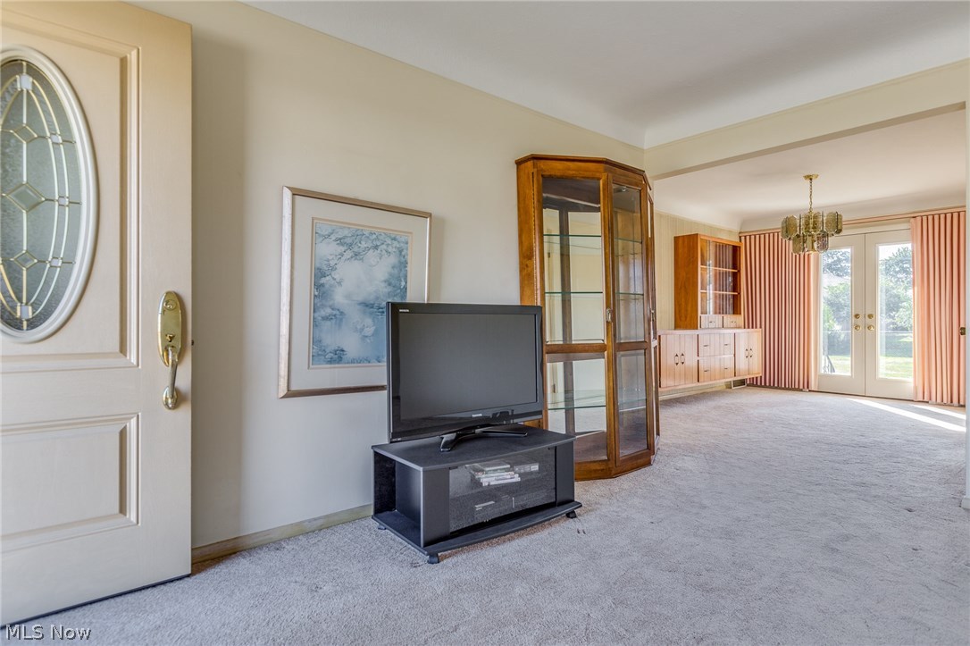 Schwartz & Zaremsky 02 - Residential