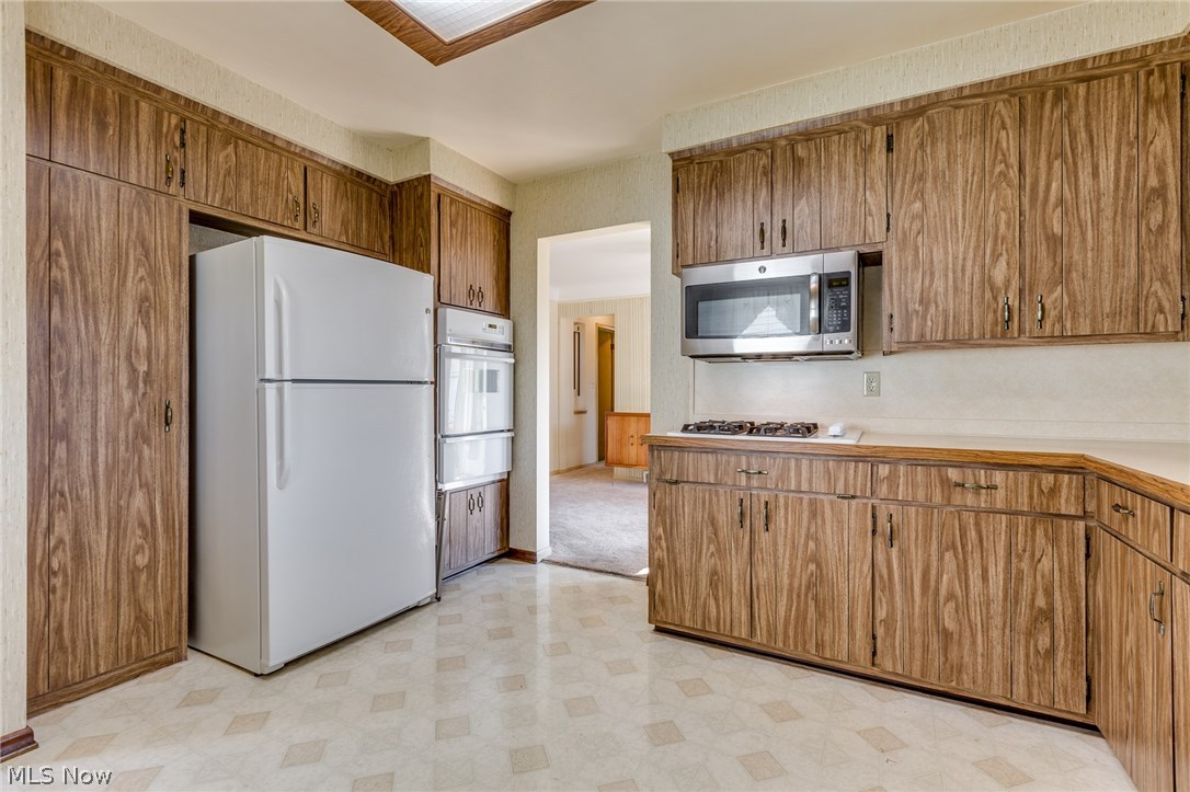 Schwartz & Zaremsky 02 - Residential