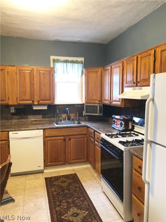 Smiths Sub/Bl 32 - Residential Lease