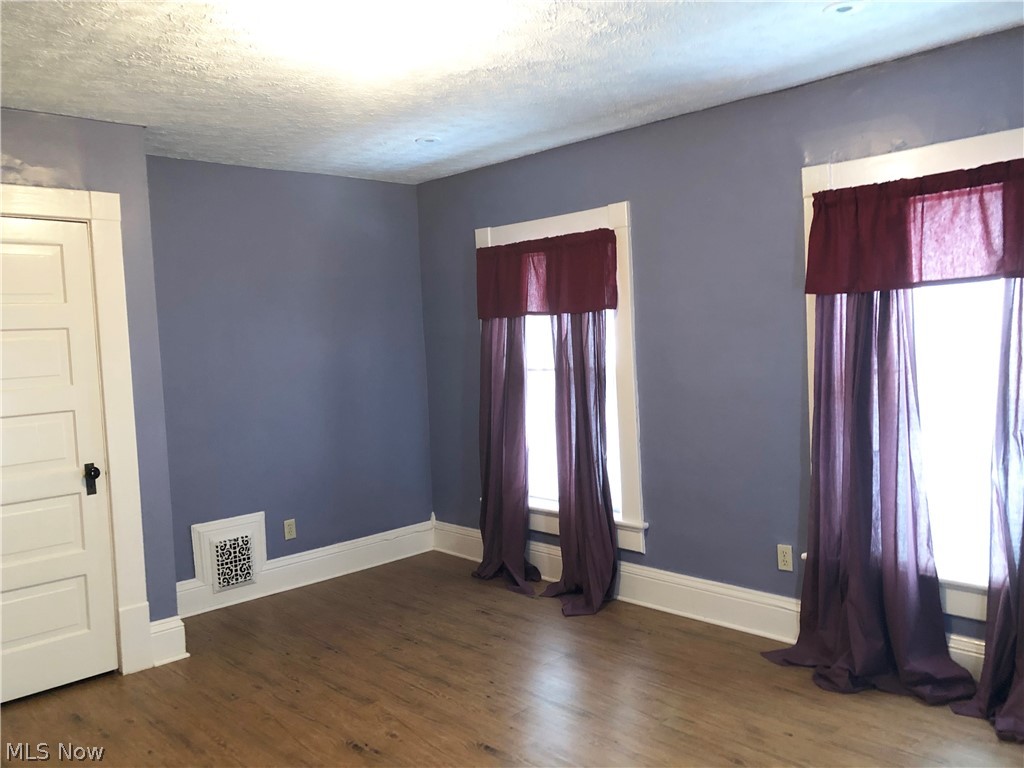 Smiths Sub/Bl 32 - Residential Lease