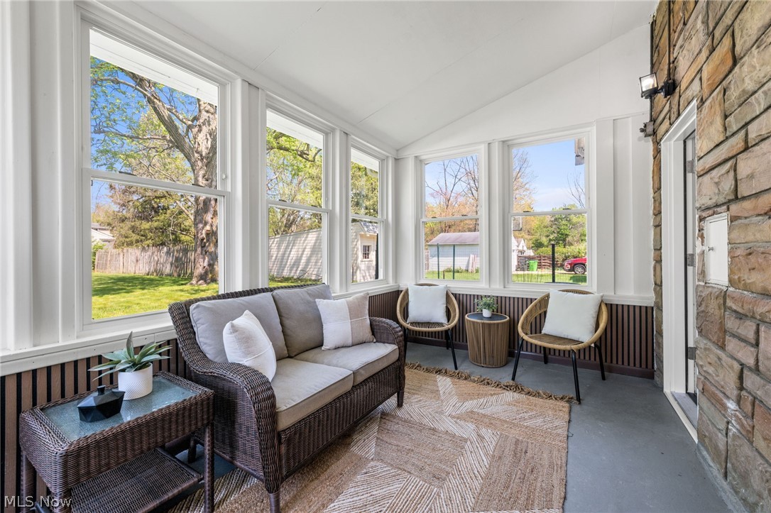 Walter H Telling Green Road Su - Residential