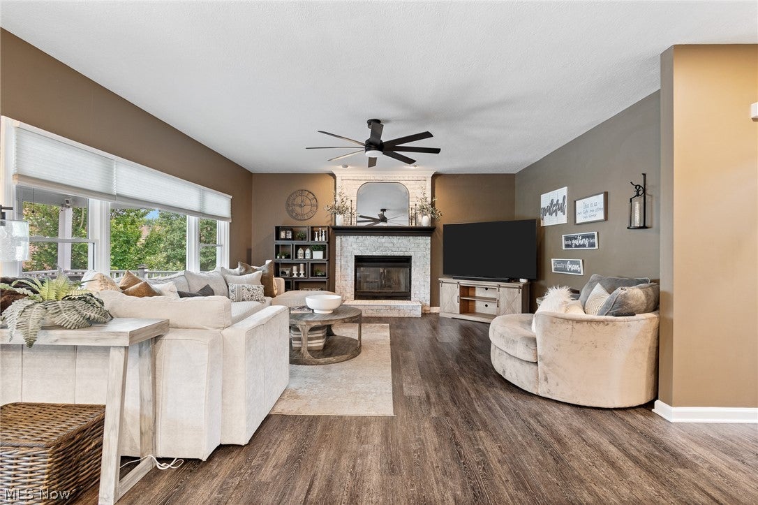 1220 Ashwood Road