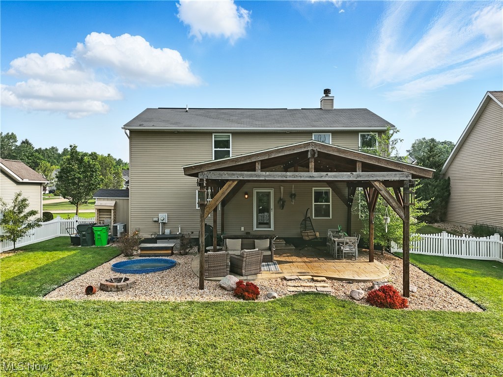 5380 Grovewood Lane