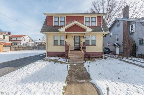 Homes For Sale - 261 Madison Avenue<br/> Summit County, Akron, OH 44320