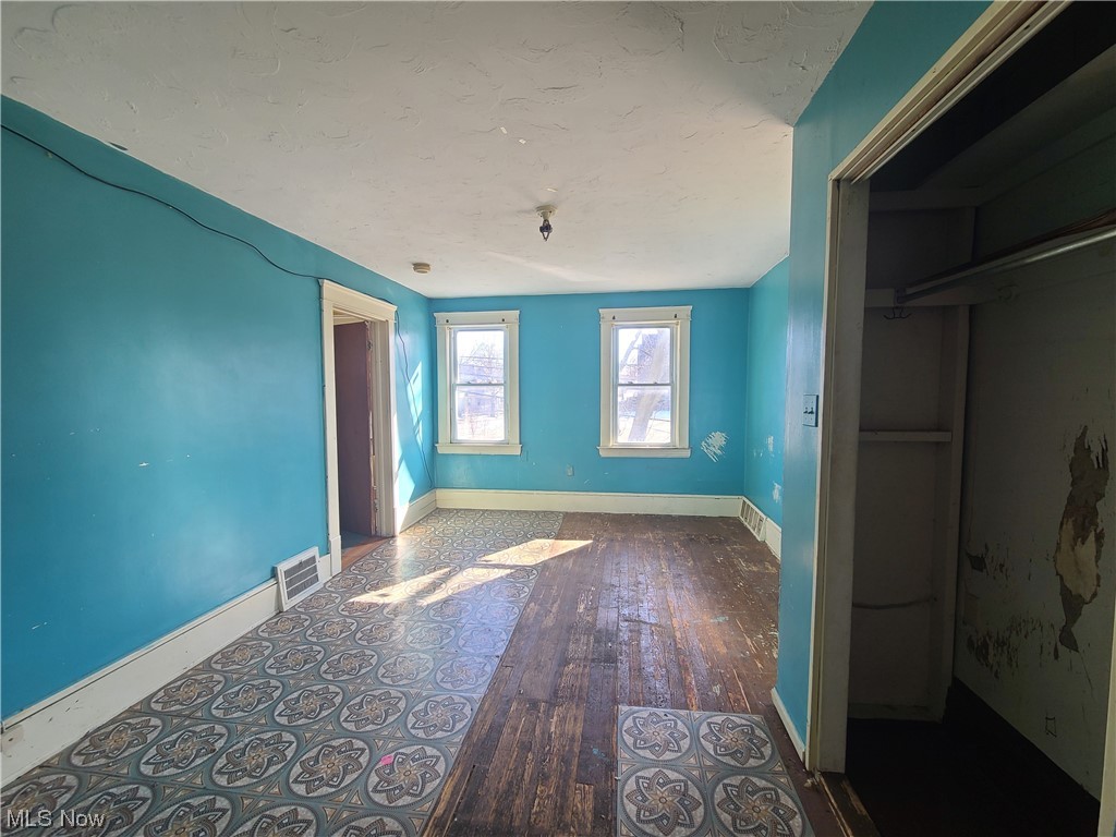 Carolina Hoffmans Allotment - Residential Income