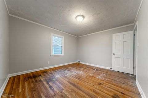 Tiny photo for 3601 Tullamore Road, University Heights, OH 44118 (MLS # 5192838)