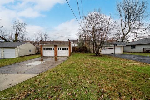 Tiny photo for 3601 Tullamore Road, University Heights, OH 44118 (MLS # 5192838)