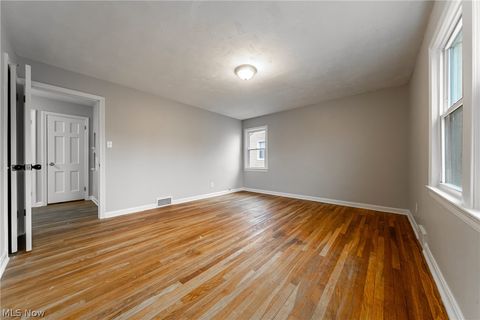 Tiny photo for 3601 Tullamore Road, University Heights, OH 44118 (MLS # 5192838)