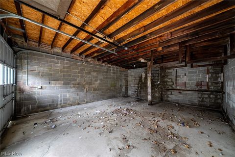 Tiny photo for 3601 Tullamore Road, University Heights, OH 44118 (MLS # 5192838)