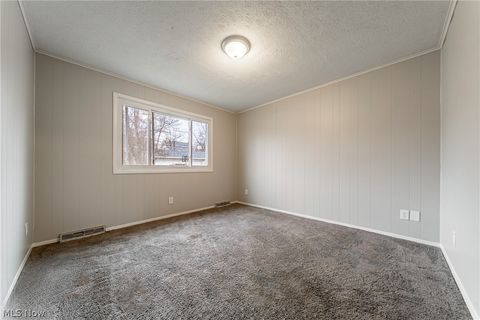 Tiny photo for 3601 Tullamore Road, University Heights, OH 44118 (MLS # 5192838)