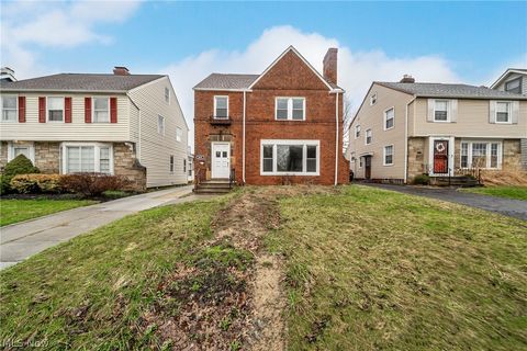 Tiny photo for 3601 Tullamore Road, University Heights, OH 44118 (MLS # 5192838)