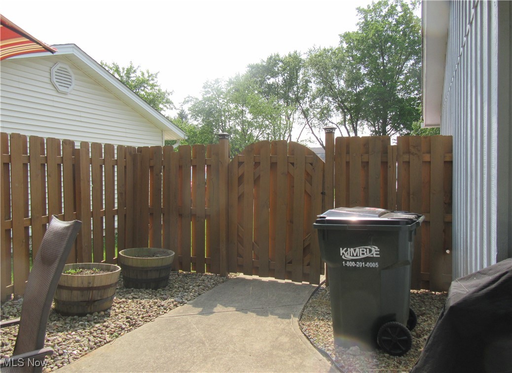 771 Trotter Lane, Berea, Ohio image 21