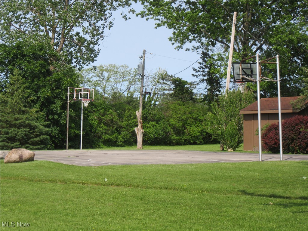 771 Trotter Lane, Berea, Ohio image 28