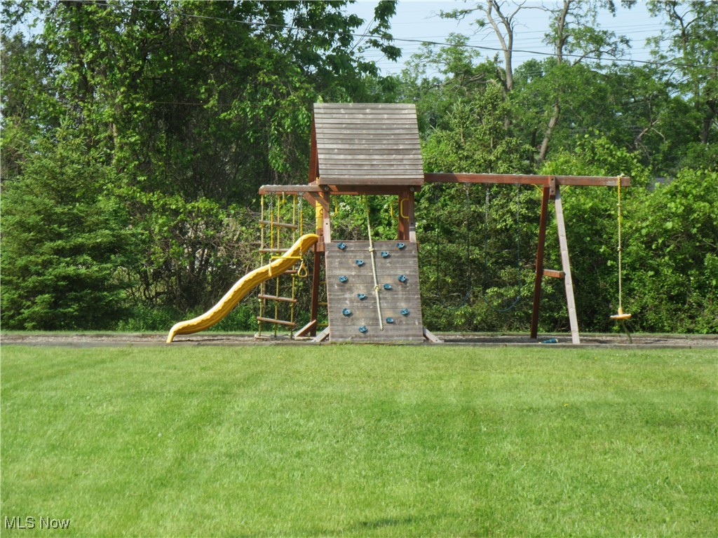 771 Trotter Lane, Berea, Ohio image 29
