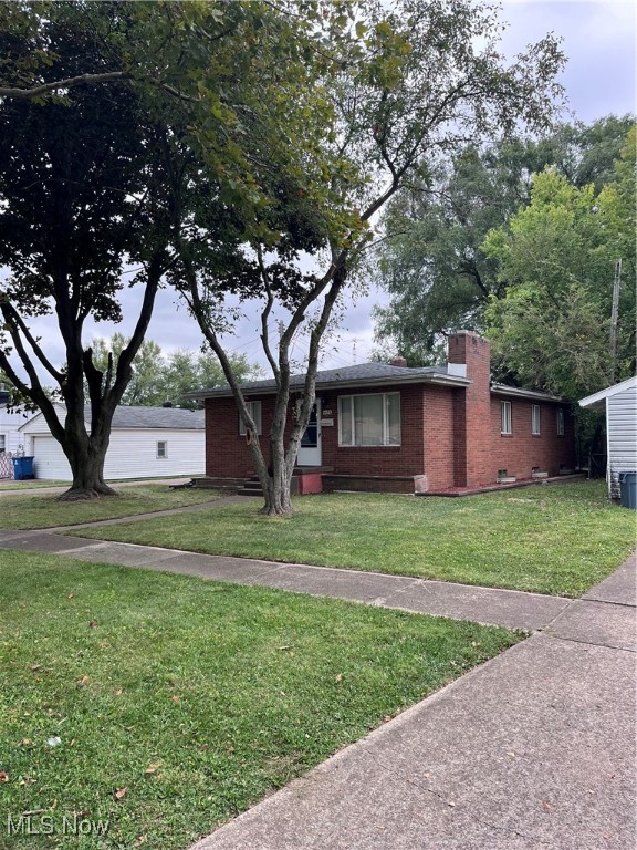 1678 Oakmont Lane, Sandusky, Ohio image 2