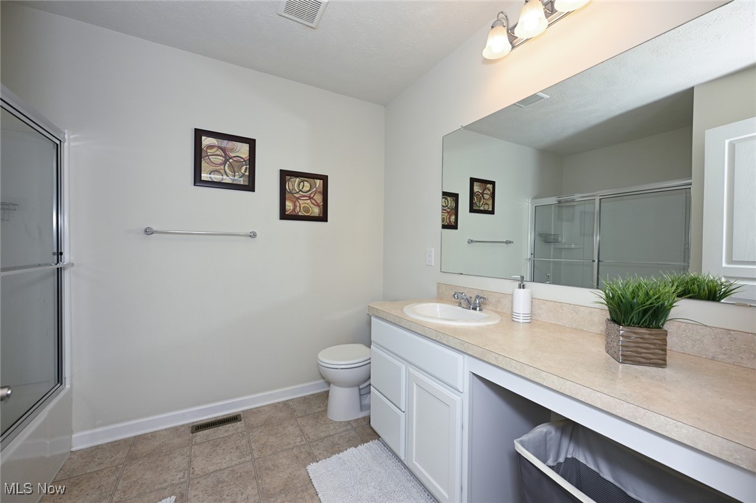 Hidden Lakes PUD Sub Ph 3b - Residential Lease