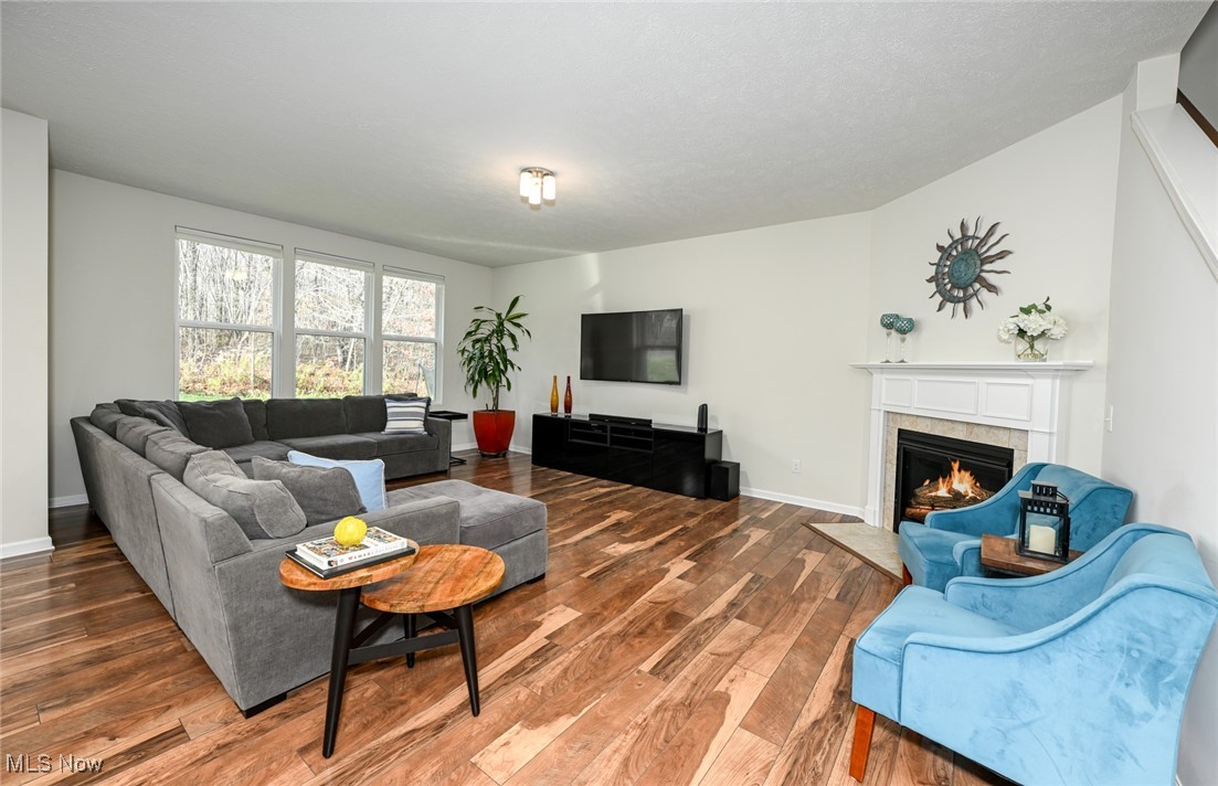 Hidden Lakes PUD Sub Ph 3b - Residential Lease