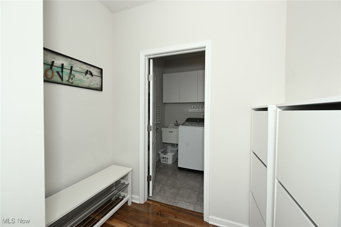 Hidden Lakes PUD Sub Ph 3b - Residential Lease