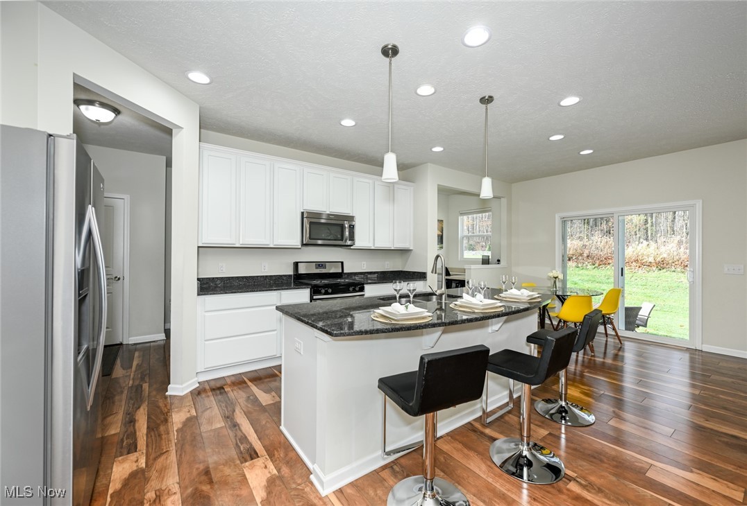 Hidden Lakes PUD Sub Ph 3b - Residential Lease