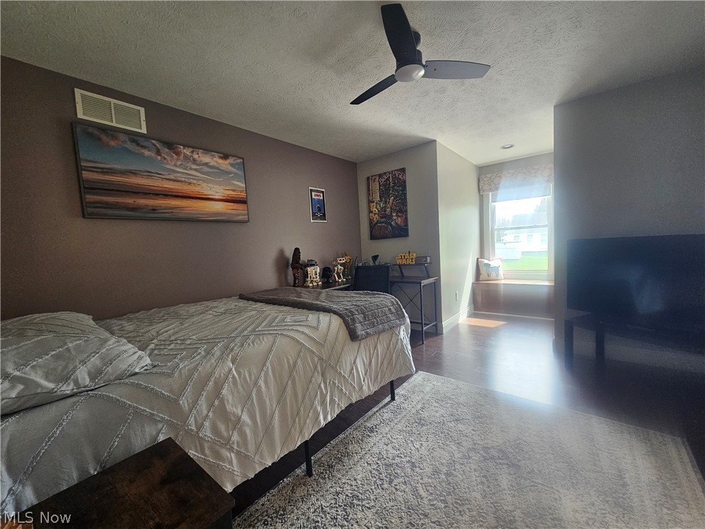 Mentor Ridge Farms - Residential