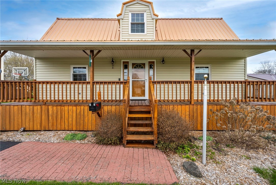 Caparanis - Residential