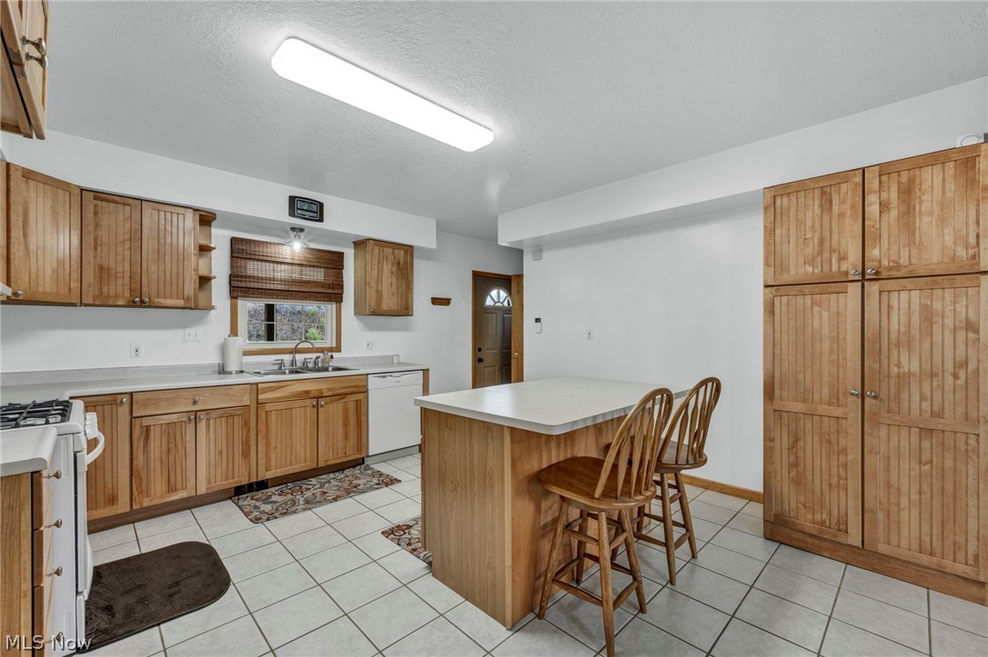 Caparanis - Residential