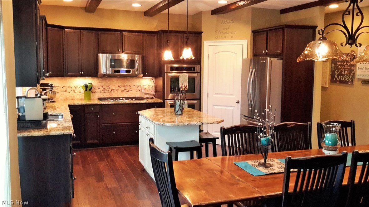 Cobblestone 02 - Residential