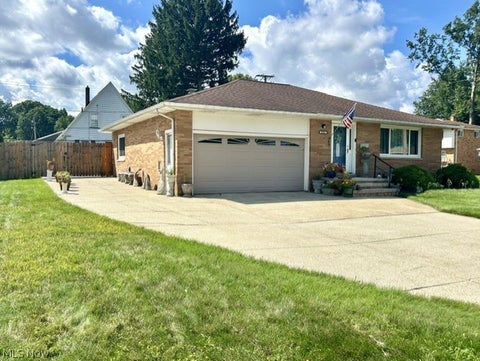 Photo for 2325 Oaklawn Drive