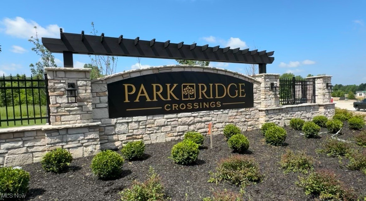 Park Ridge Crossings - Residential