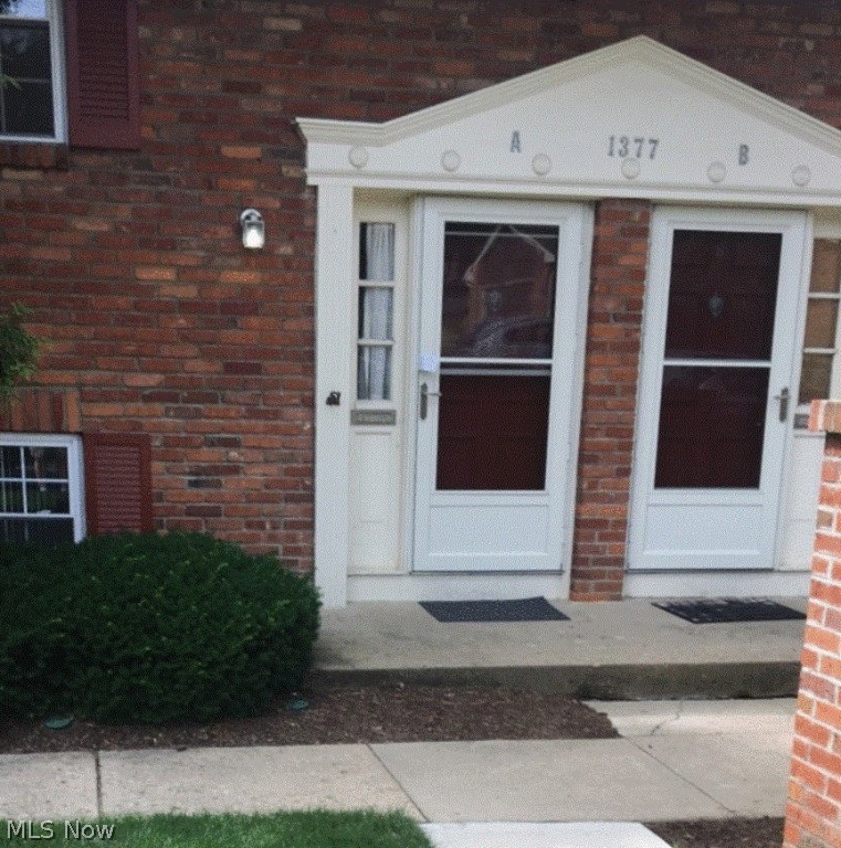 Jamestown/Grandview Condo - Residential