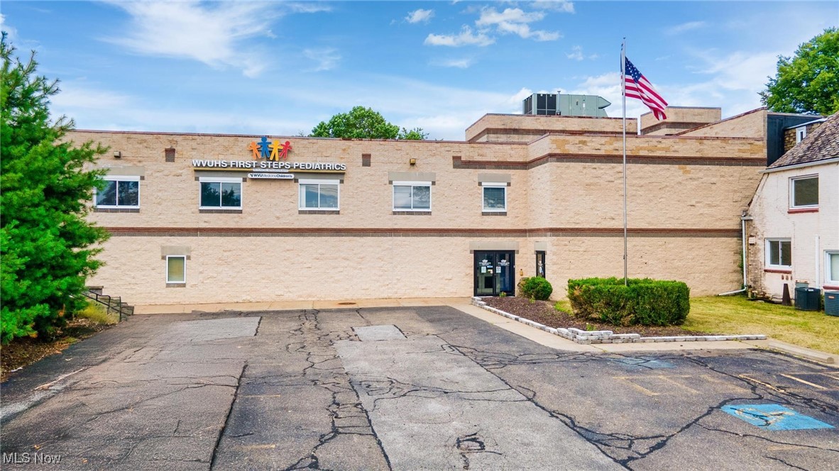 3045 Pennsylvania Avenue