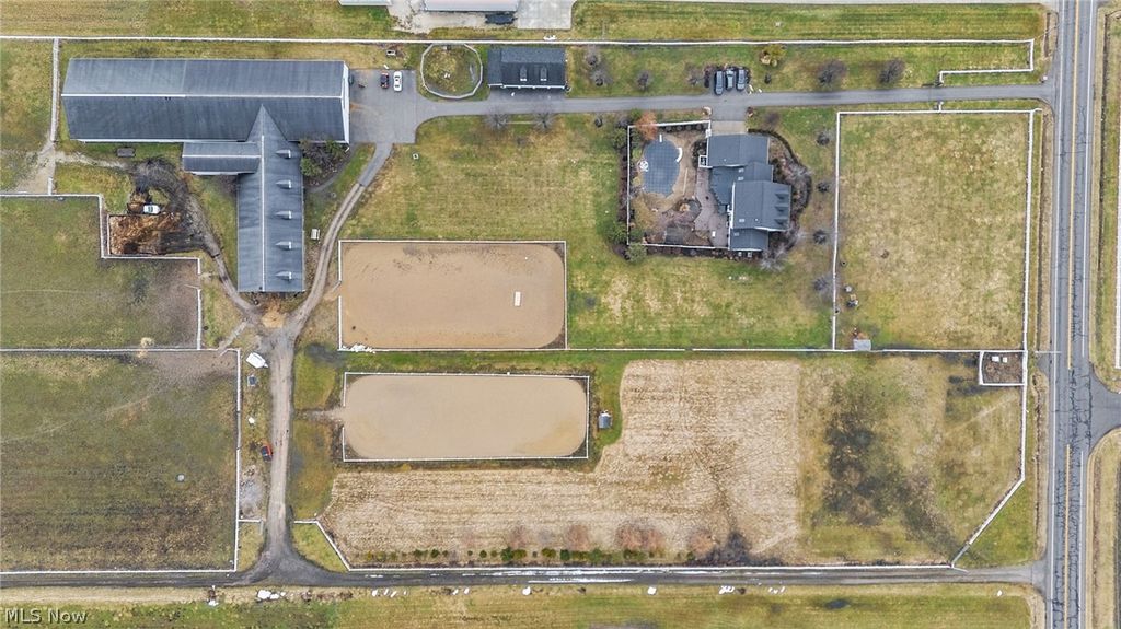 Photo of 16501 Station Road, Columbia Station, OH 44028 (MLS # 5188092)