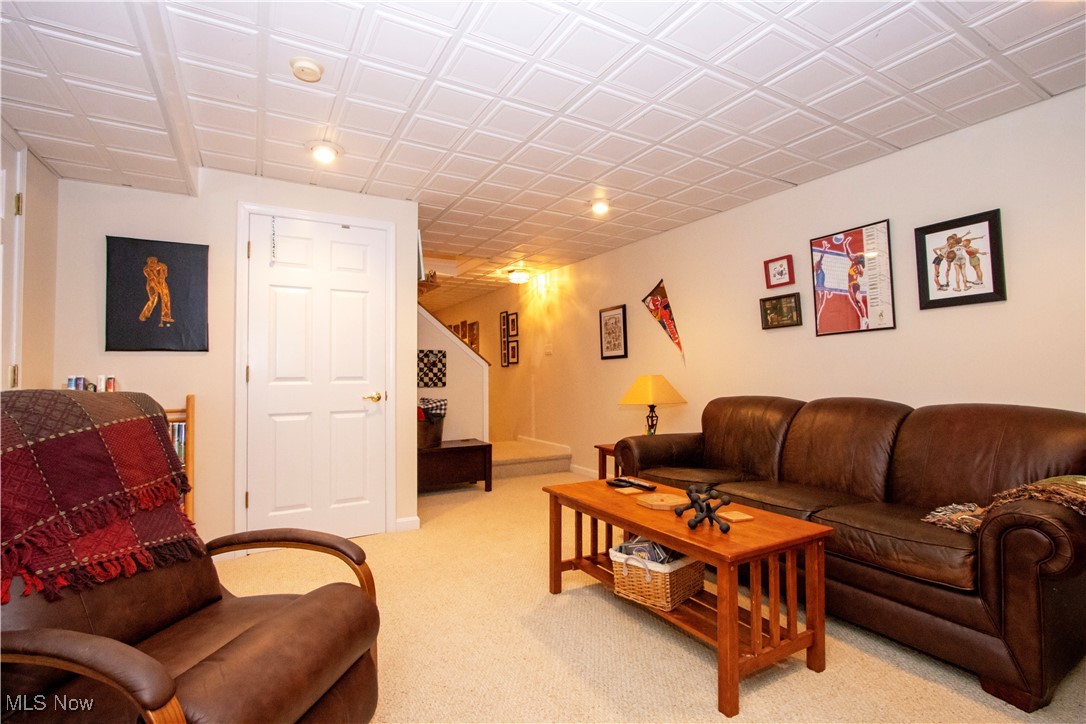 Rittman, Ohio 44270, United States, 4 Bedrooms Bedrooms, ,3 BathroomsBathrooms,Residential,Contingent,148216