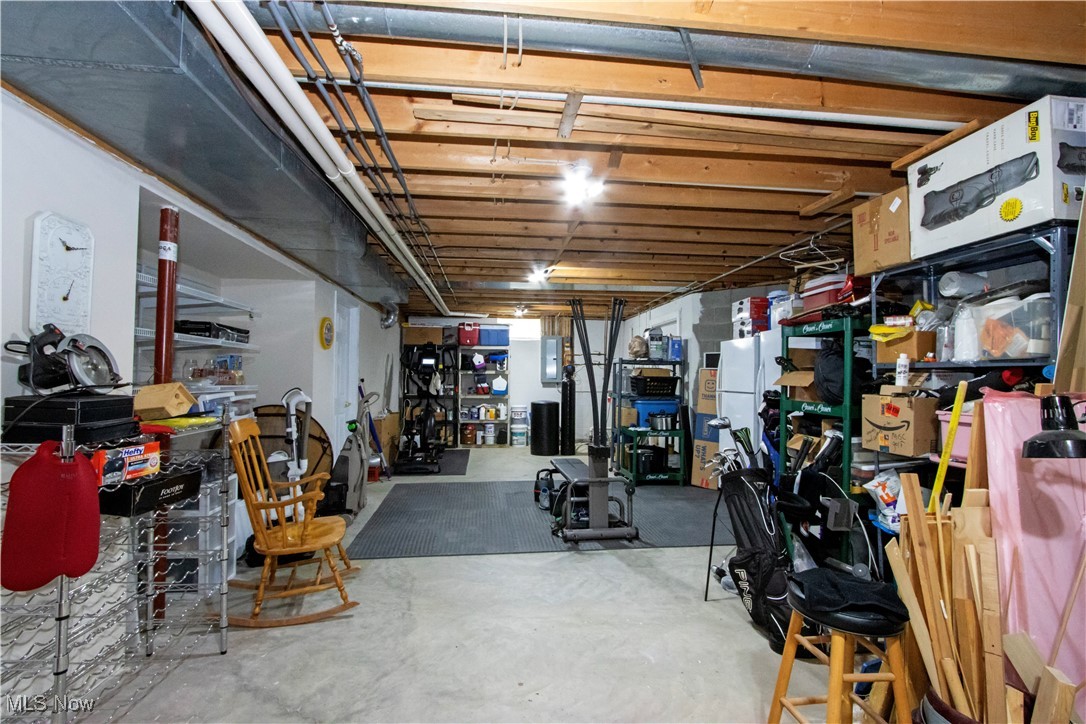 Rittman, Ohio 44270, United States, 4 Bedrooms Bedrooms, ,3 BathroomsBathrooms,Residential,Contingent,148216