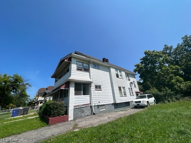 Crawford-Woodhill - Residential Income