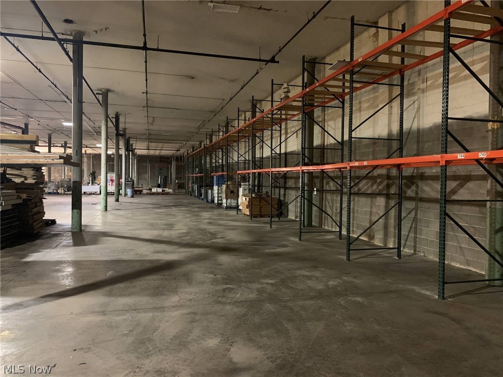 Cottage Grove - Commercial Sale