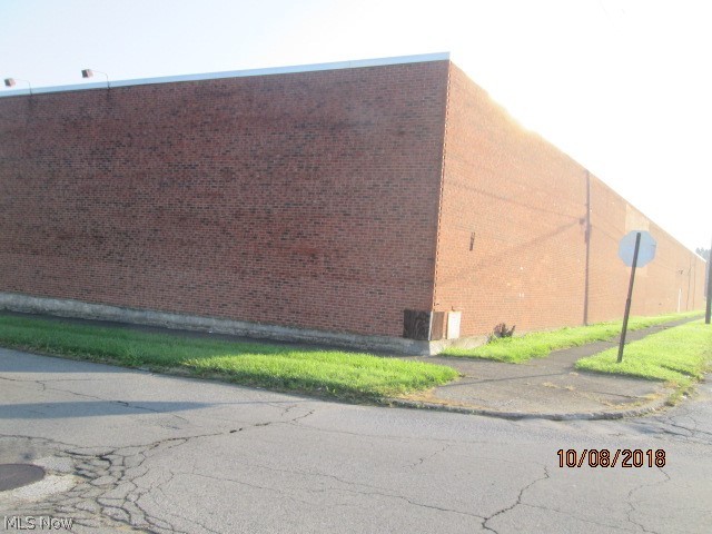 Cottage Grove - Commercial Sale