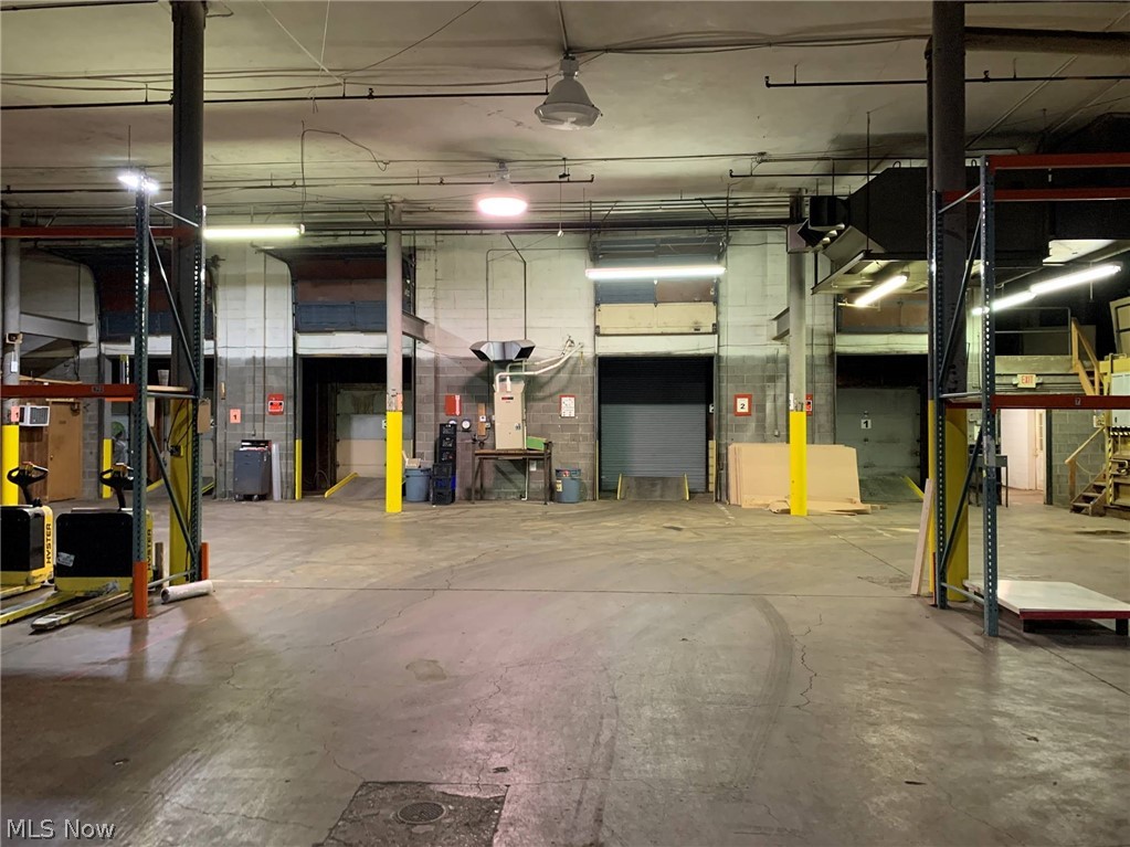 Cottage Grove - Commercial Sale