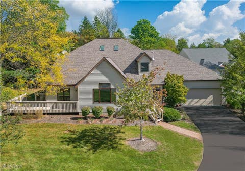Photo for 604 Magnolia Lane