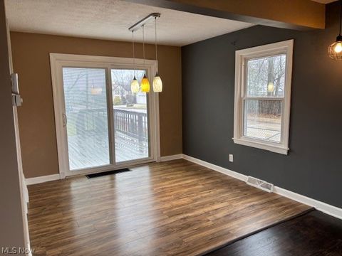 Tiny photo for 1009 E 6th Street, Salem, OH 44460 (MLS # 5190563)