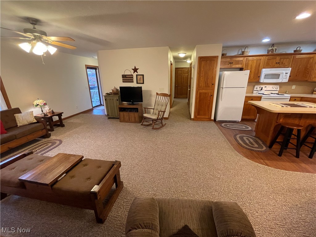 67 Valley Court, Howard, Ohio image 23