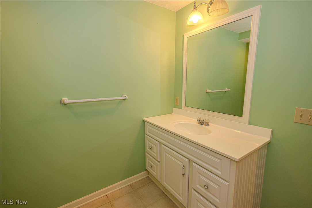 Burnham Hills Condo - Residential