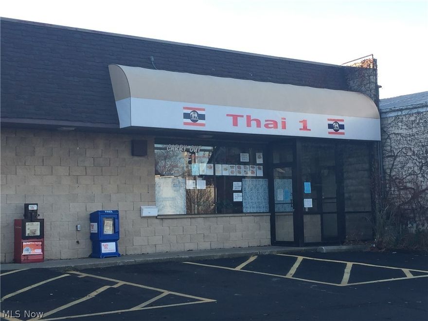 Great commercial space for lease in downtown Wooster. Currently Thai One restaurant.  Good parking, good visibility.  Could continue to be a restaurant or other type of establishment.  Currently set up with seating area, counter service, 2 bathrooms, large kitchen area.