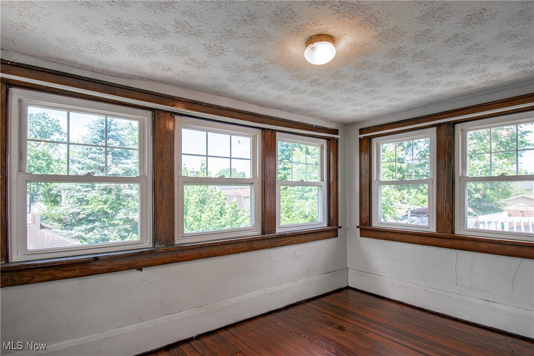 Colonial Heights - Residential