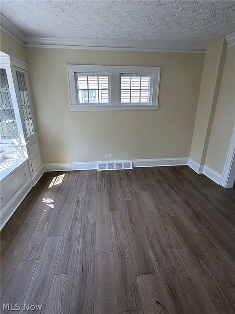 Tiny photo for 932 Vineshire Road, Cleveland Heights, OH 44121 (MLS # 5239634)