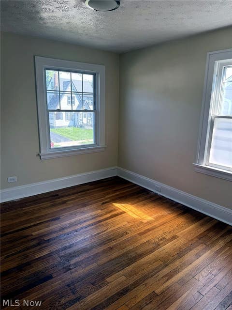 Tiny photo for 932 Vineshire Road, Cleveland Heights, OH 44121 (MLS # 5239634)