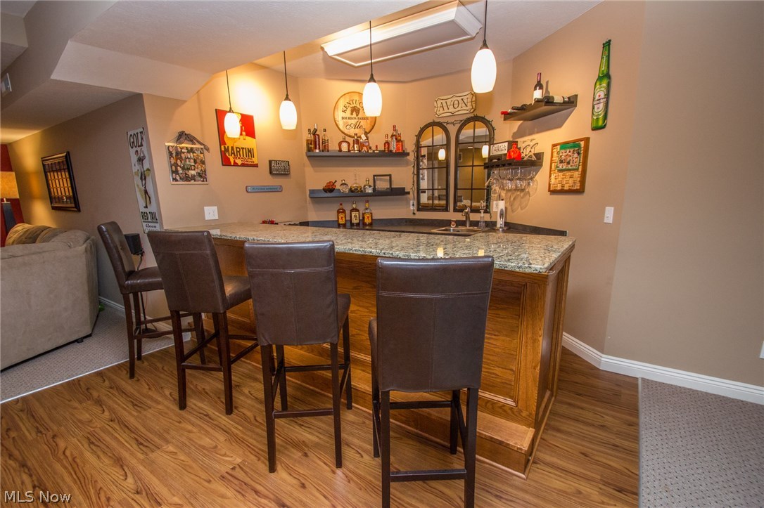 Red Tail 01 - Residential