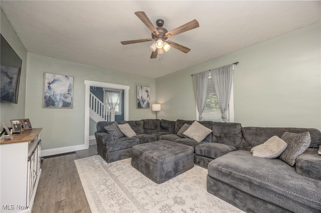 42 Colegate Drive, Marietta, Ohio image 4
