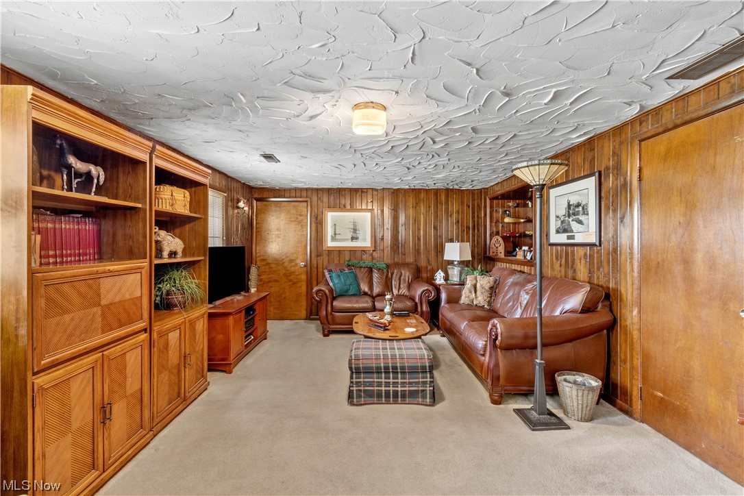 Mirror Lake Allotment - Residential