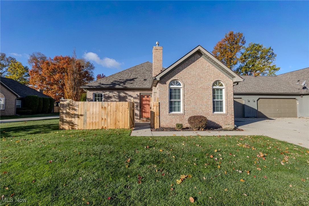 Villas At Mentor On The Lake Condo - Residential